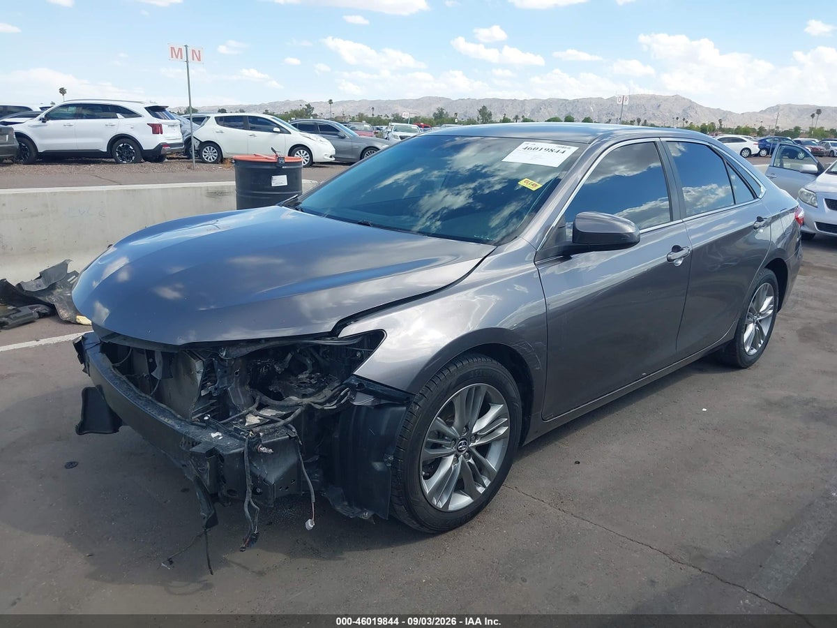 2017 TOYOTA CAMRY SE — снимка 2