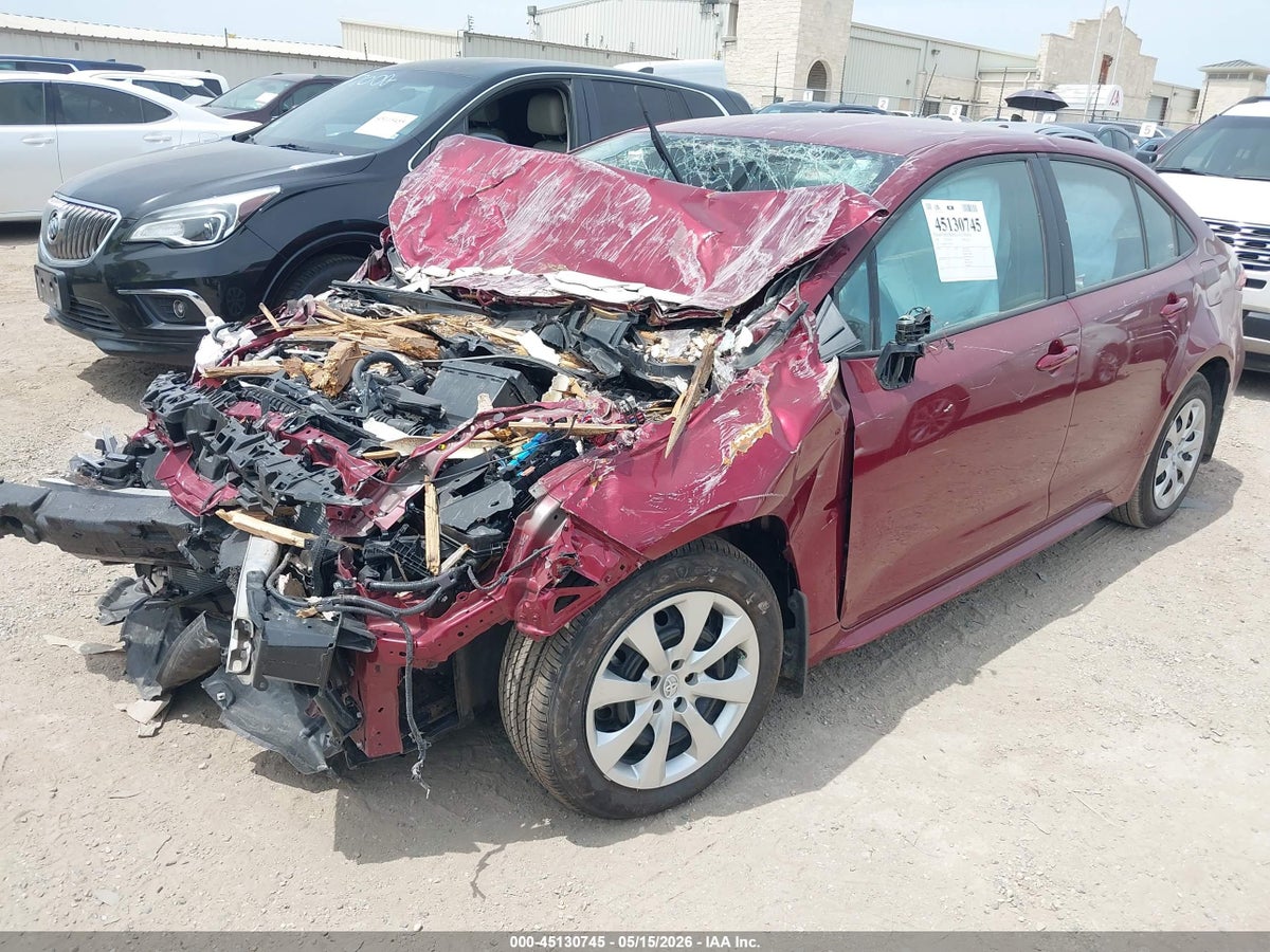 2026 TOYOTA COROLLA LE — снимка 2