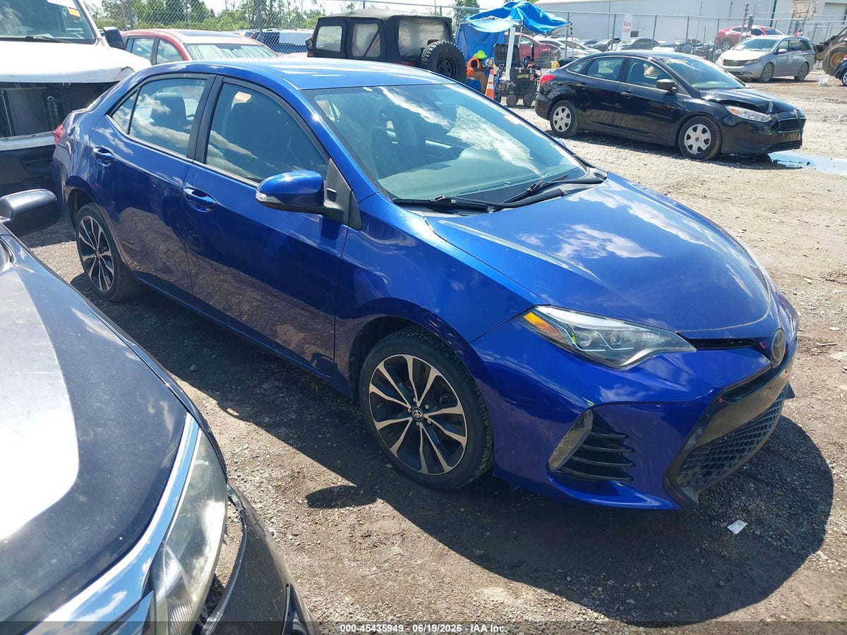 2017 TOYOTA COROLLA SE