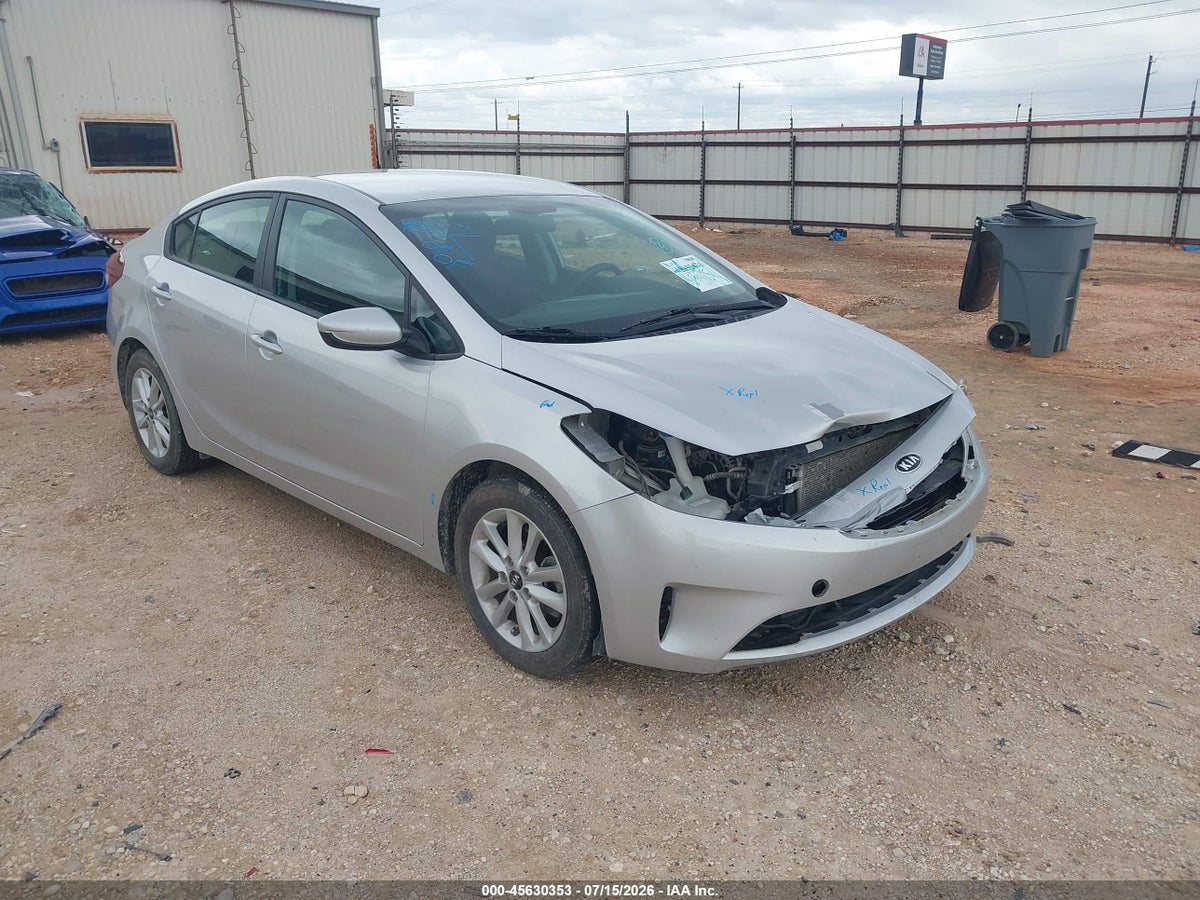 2017 KIA FORTE LX