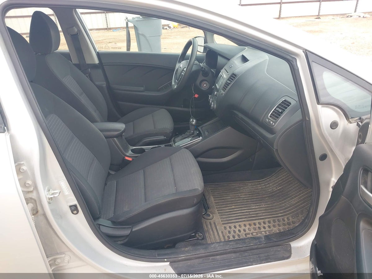 2017 KIA FORTE LX — снимка 5