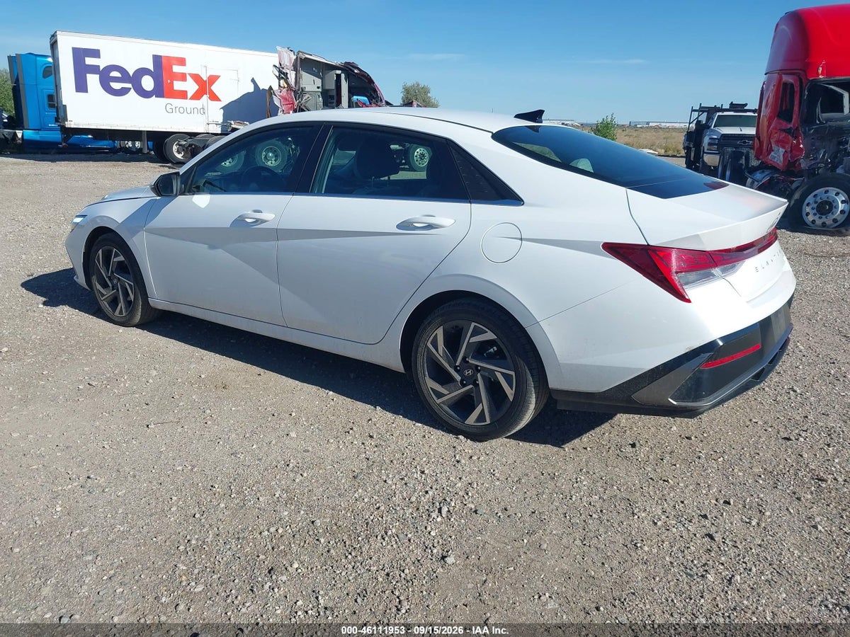 2025 HYUNDAI ELANTRA LIMITED — снимка 3