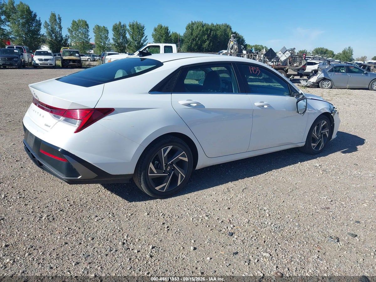 2025 HYUNDAI ELANTRA LIMITED — снимка 4