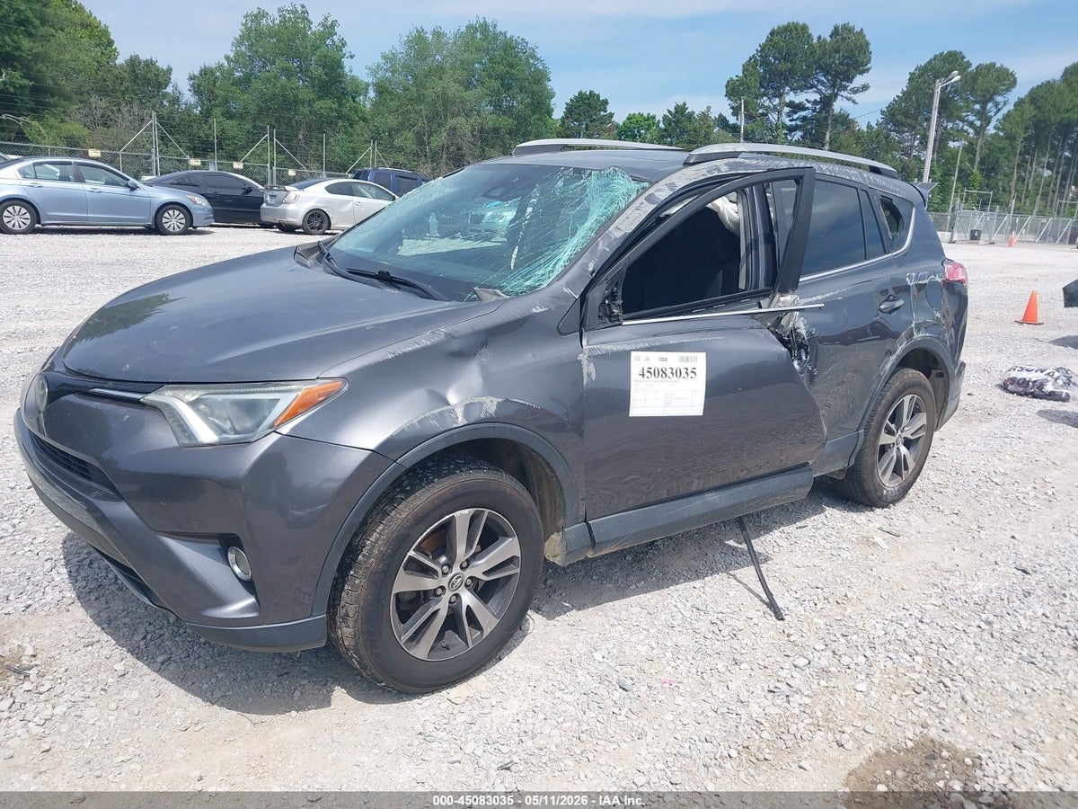 2018 TOYOTA RAV4 XLE — снимка 2