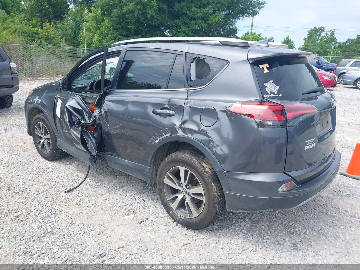 2018 TOYOTA RAV4 XLE — снимка 3