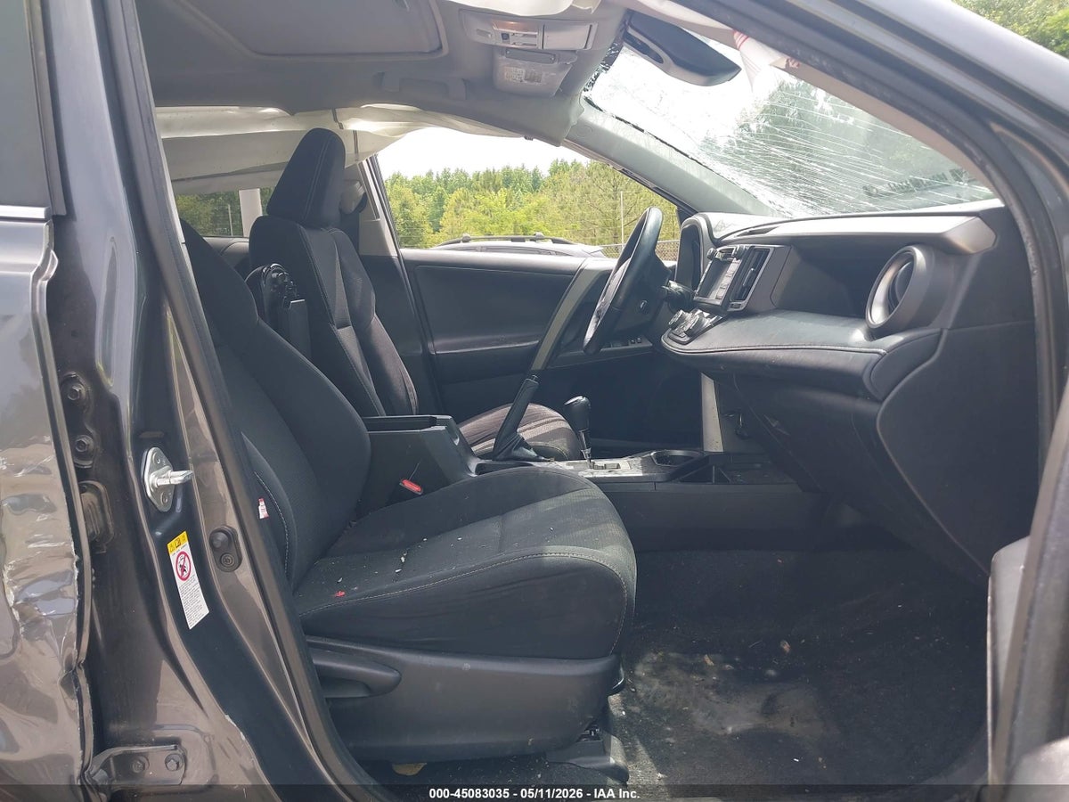 2018 TOYOTA RAV4 XLE — снимка 5