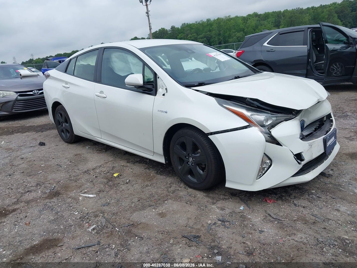 2016 TOYOTA PRIUS FOUR TOURING