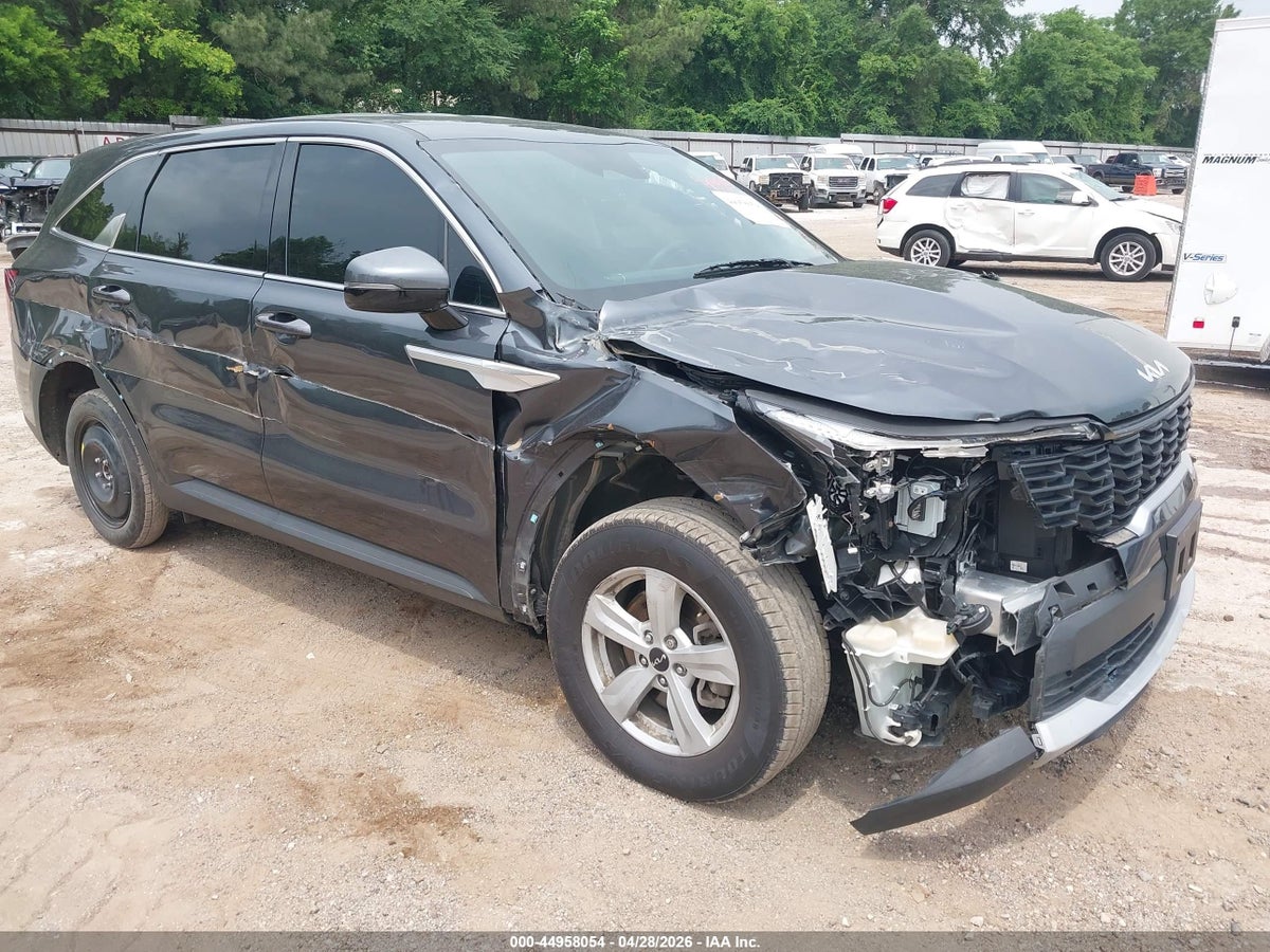 2024 KIA SORENTO LX