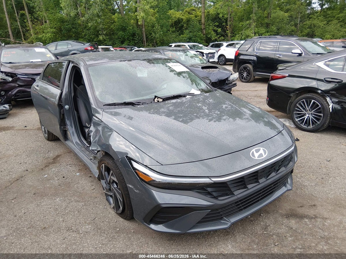 2025 HYUNDAI ELANTRA SEL SPORT