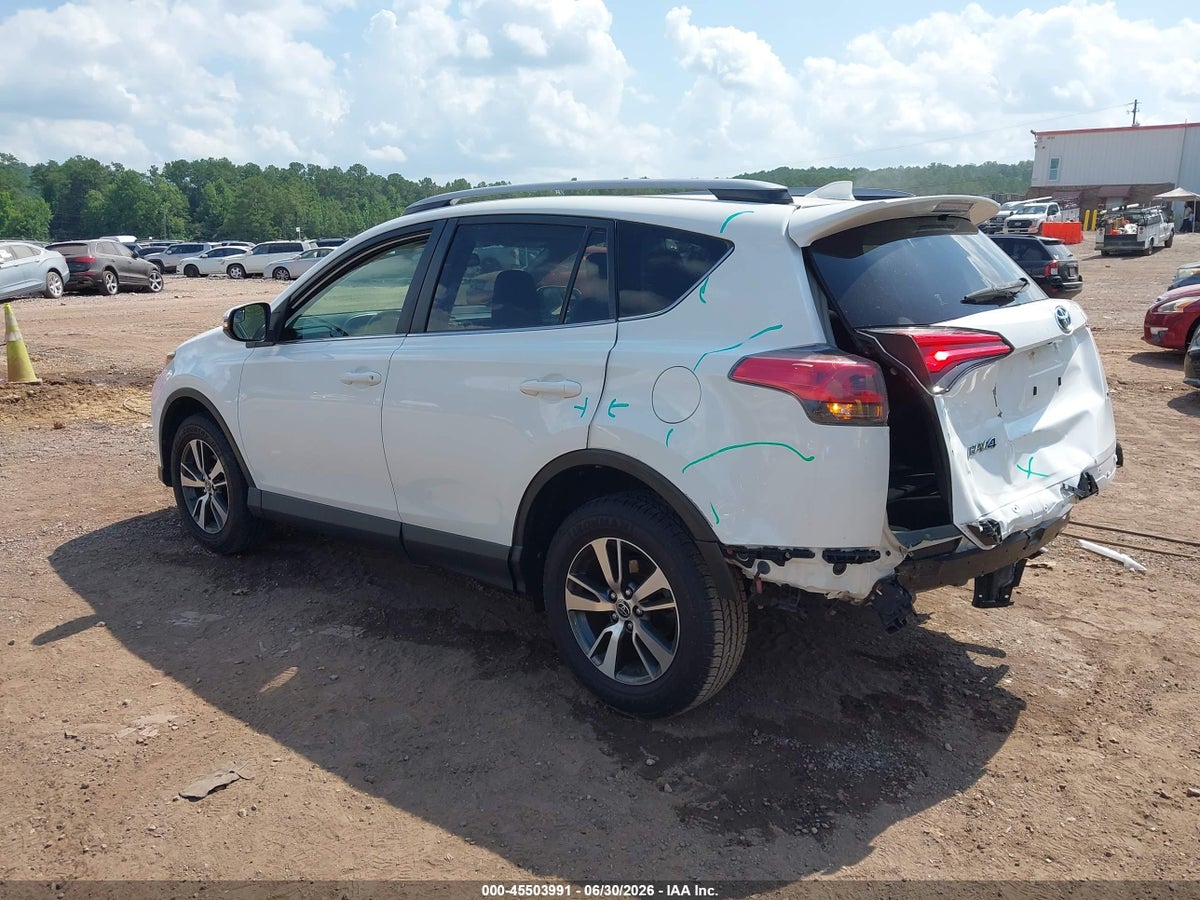 2017 TOYOTA RAV4 XLE — снимка 3