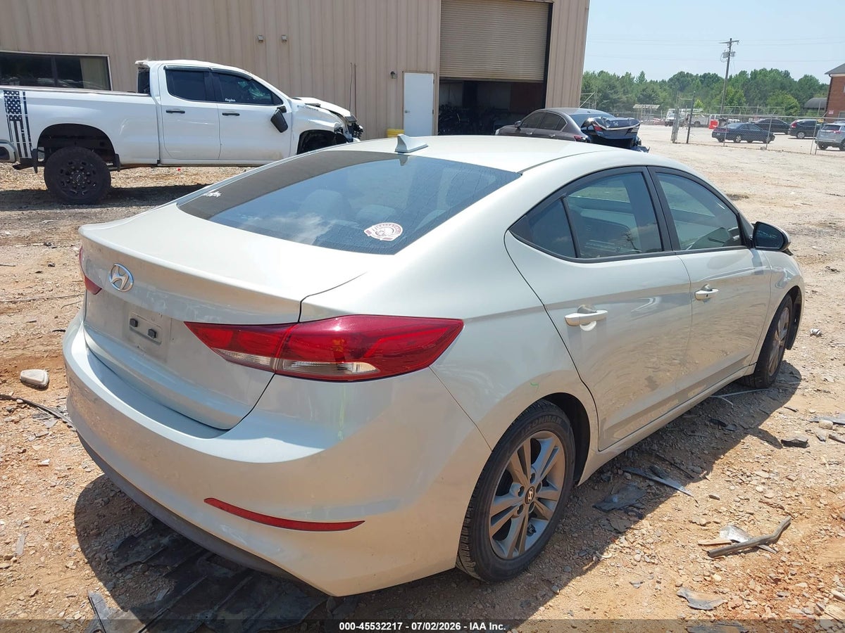 2017 HYUNDAI ELANTRA SE — снимка 4
