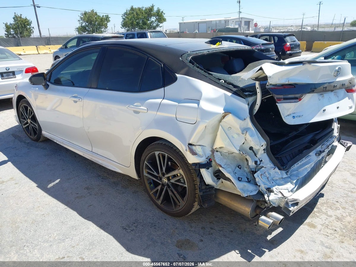 2026 TOYOTA CAMRY XSE — снимка 3