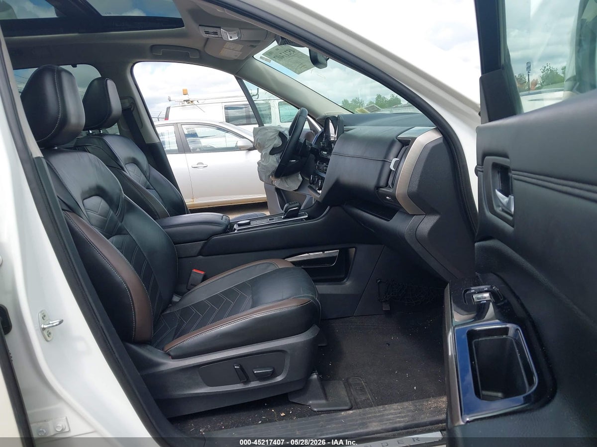 2022 NISSAN PATHFINDER PLATINUM 4WD — снимка 5
