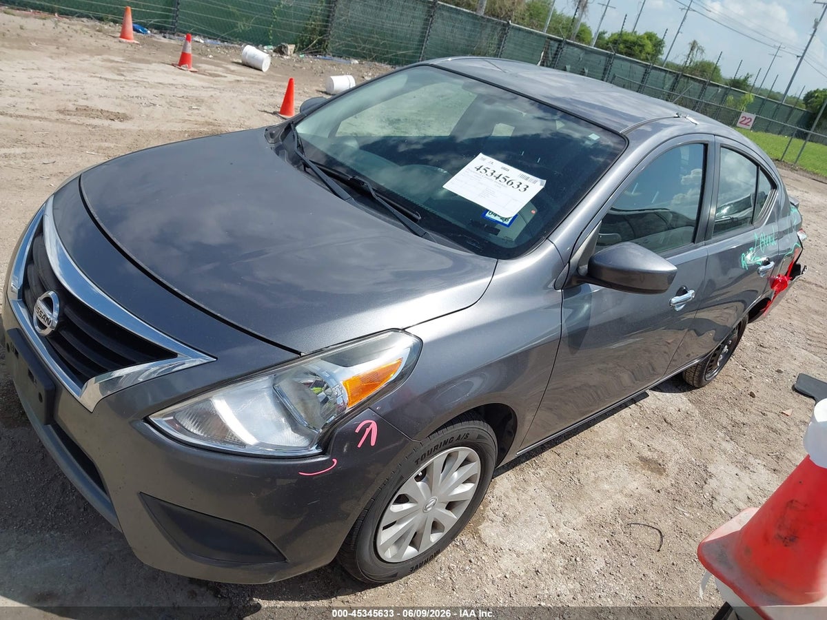 2018 NISSAN VERSA 1.6 SV — снимка 2