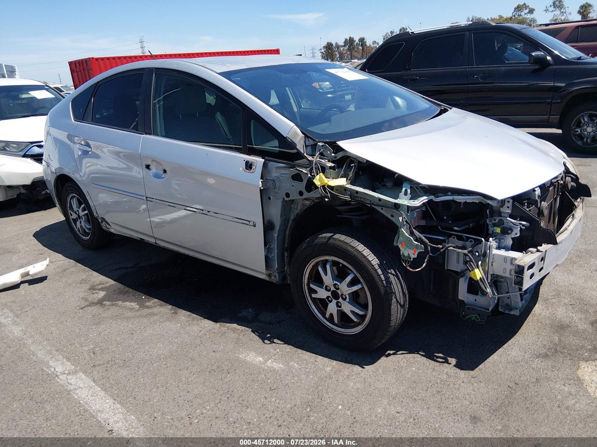 2011 TOYOTA PRIUS THREE