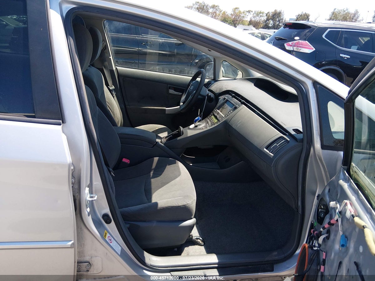 2011 TOYOTA PRIUS THREE — снимка 5