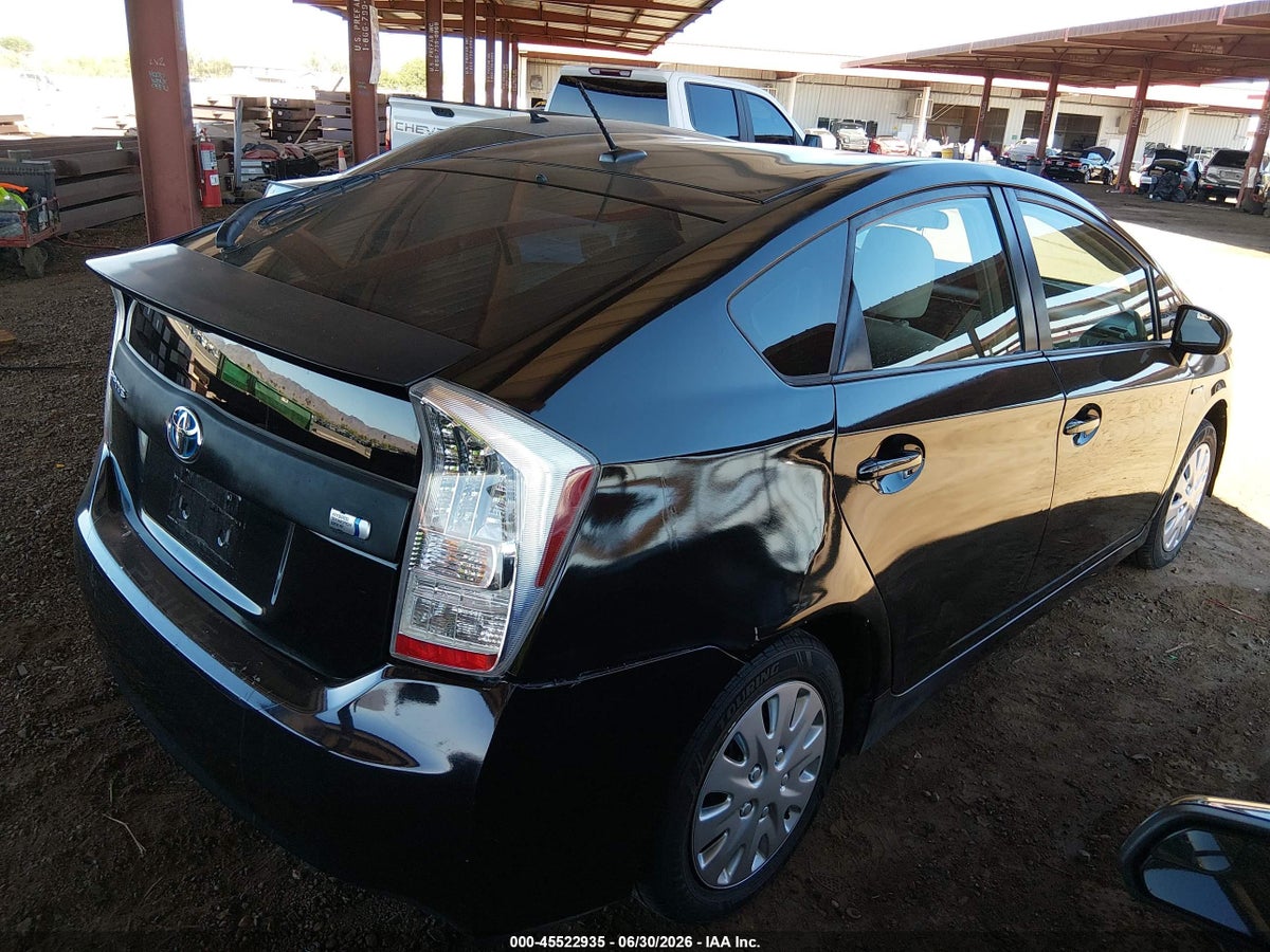 2011 TOYOTA PRIUS TWO — снимка 4