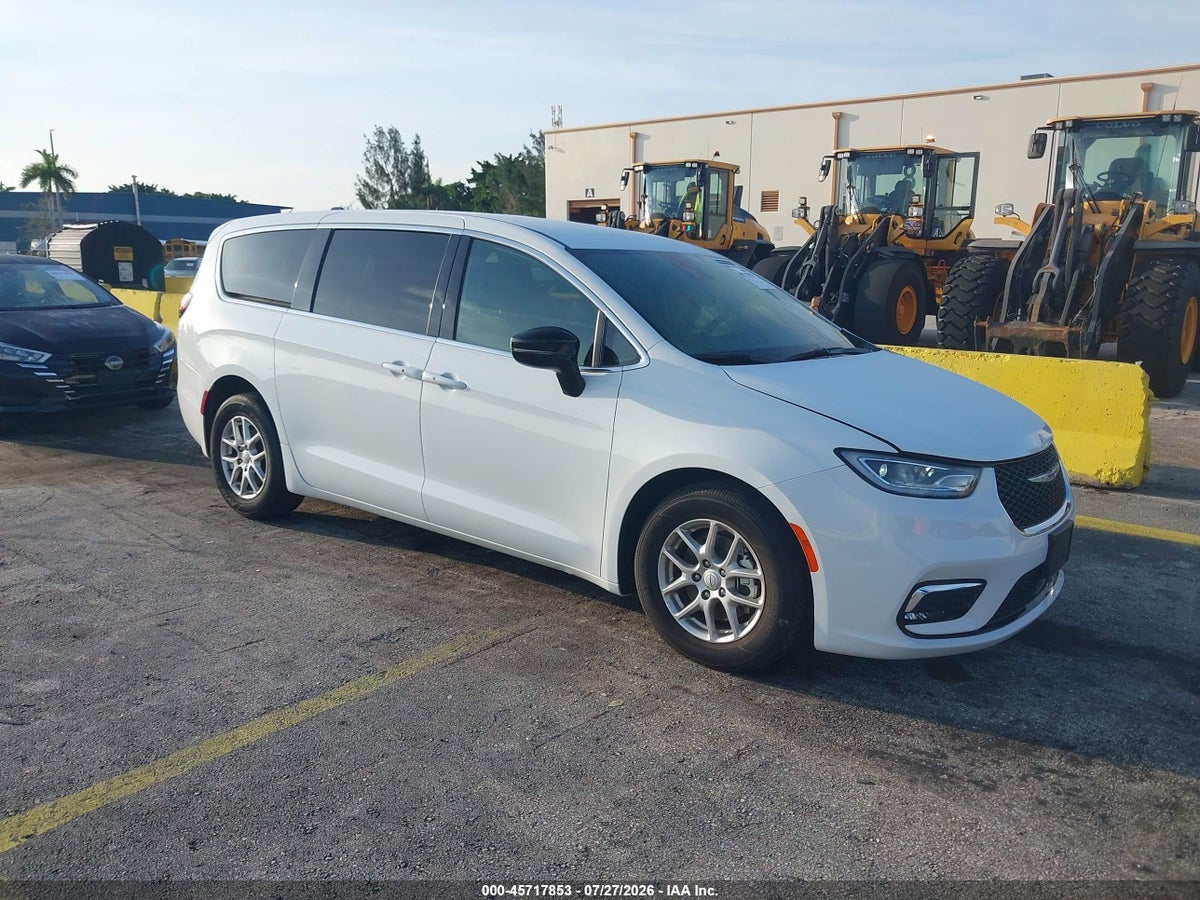 2025 CHRYSLER PACIFICA SELECT