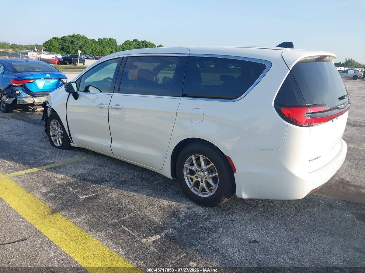 2025 CHRYSLER PACIFICA SELECT — снимка 3