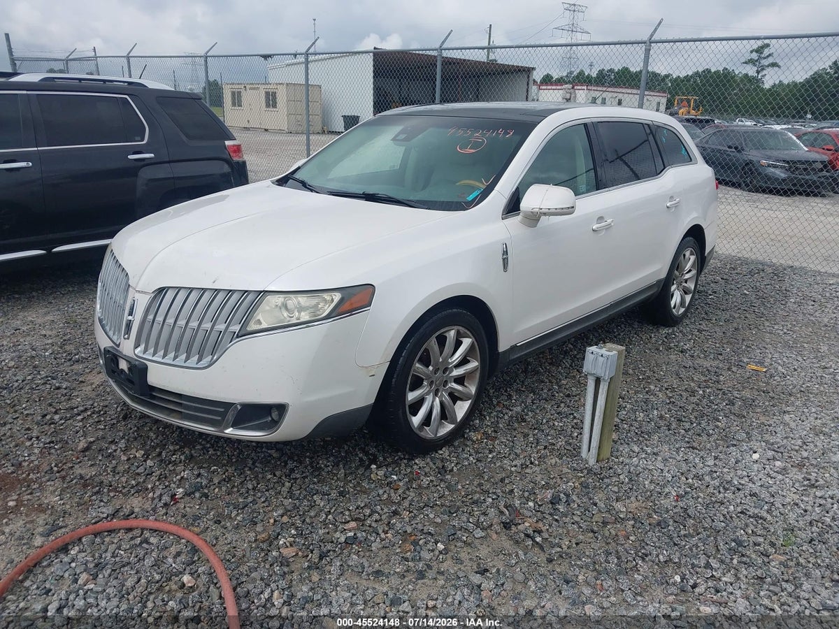 2010 LINCOLN MKT — снимка 2