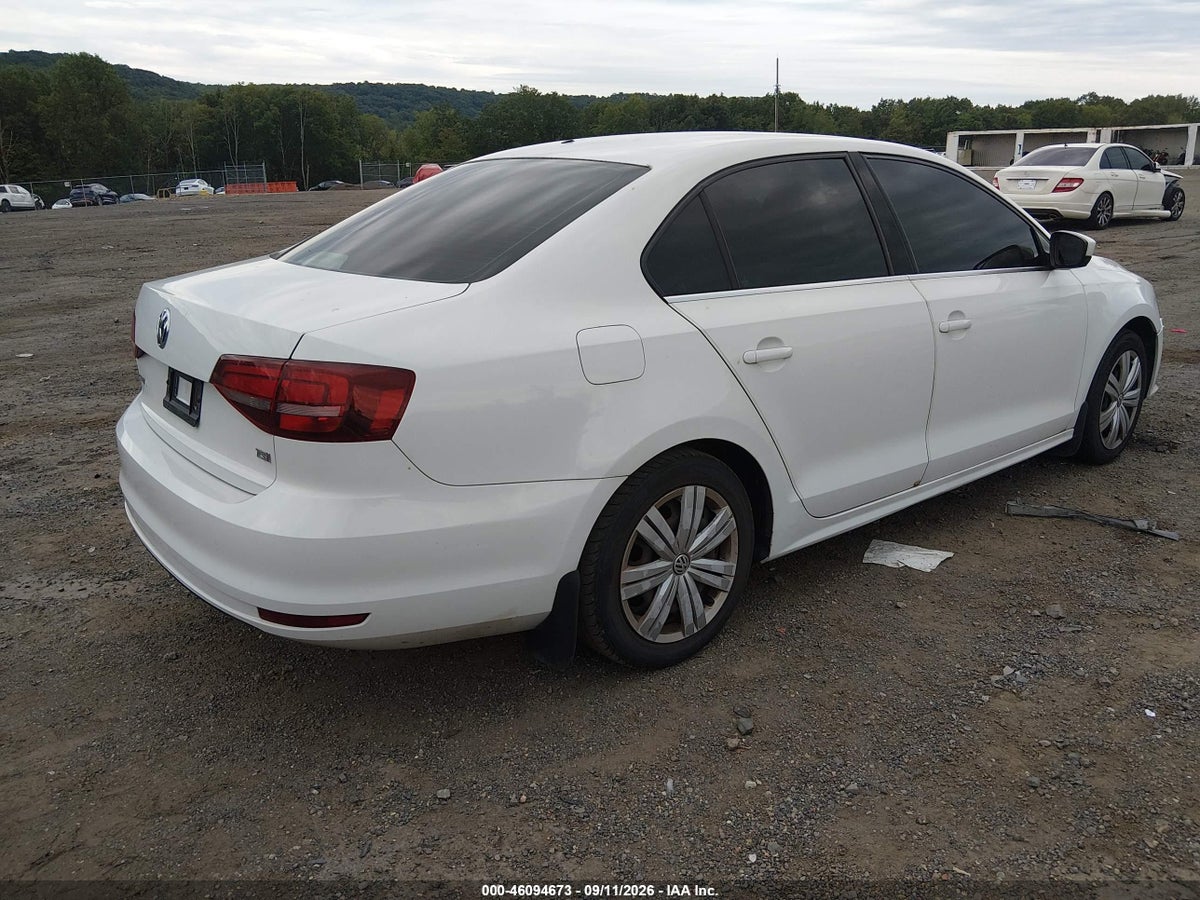 2017 VOLKSWAGEN JETTA 1.4T S — снимка 4