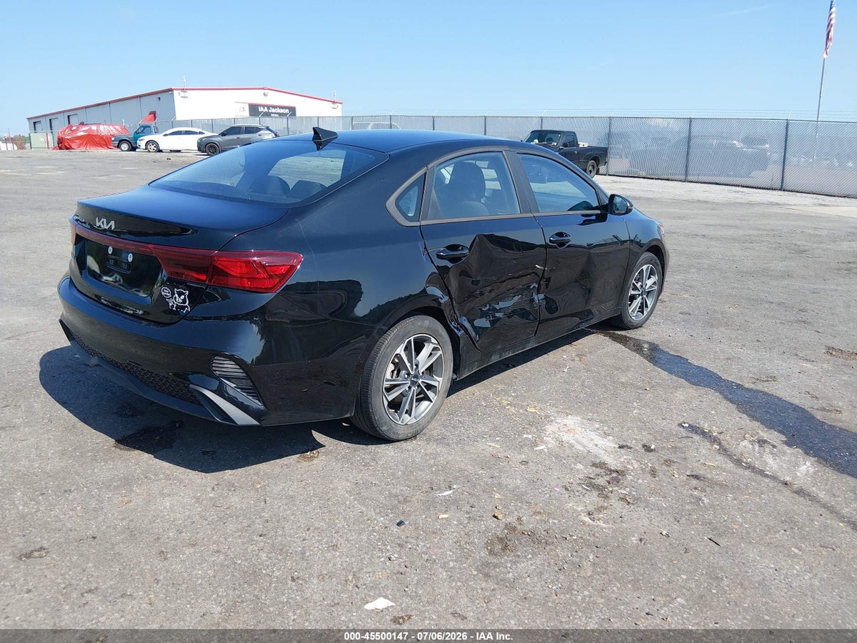 2023 KIA FORTE LXS — снимка 4