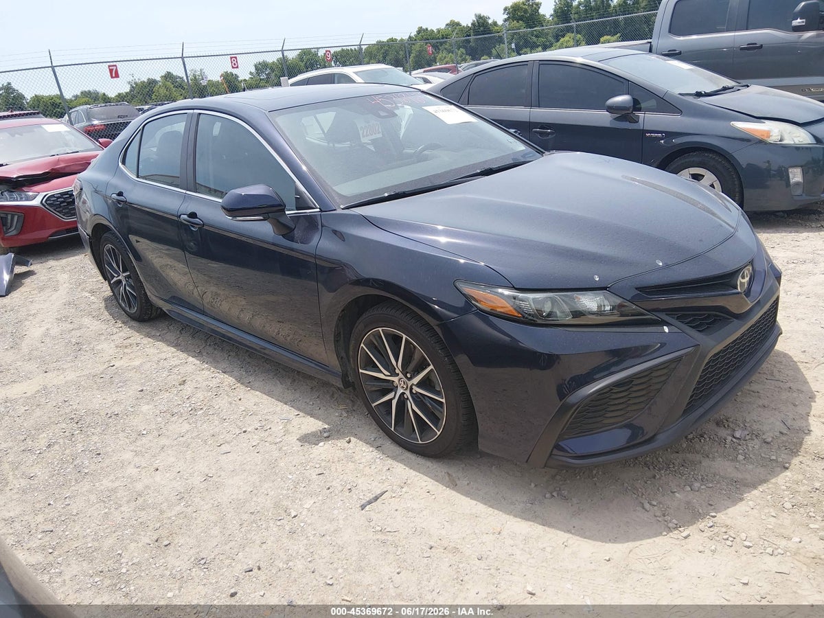 2021 TOYOTA CAMRY SE