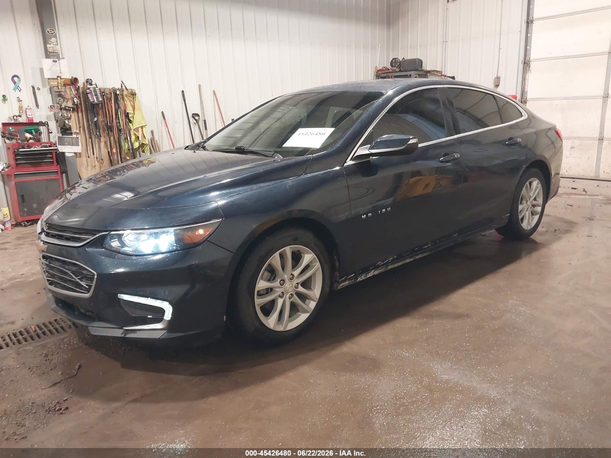 2017 CHEVROLET MALIBU 1LT — снимка 2