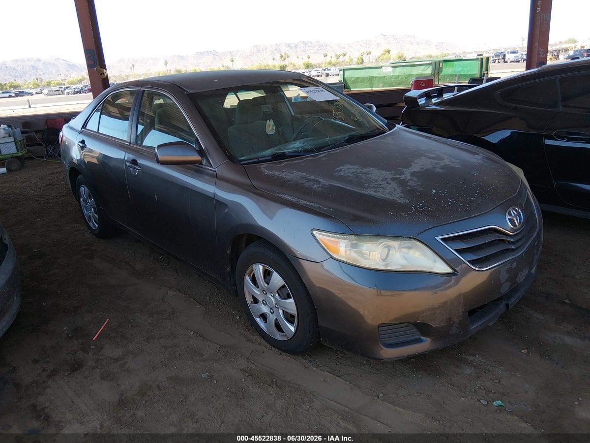 2010 TOYOTA CAMRY LE