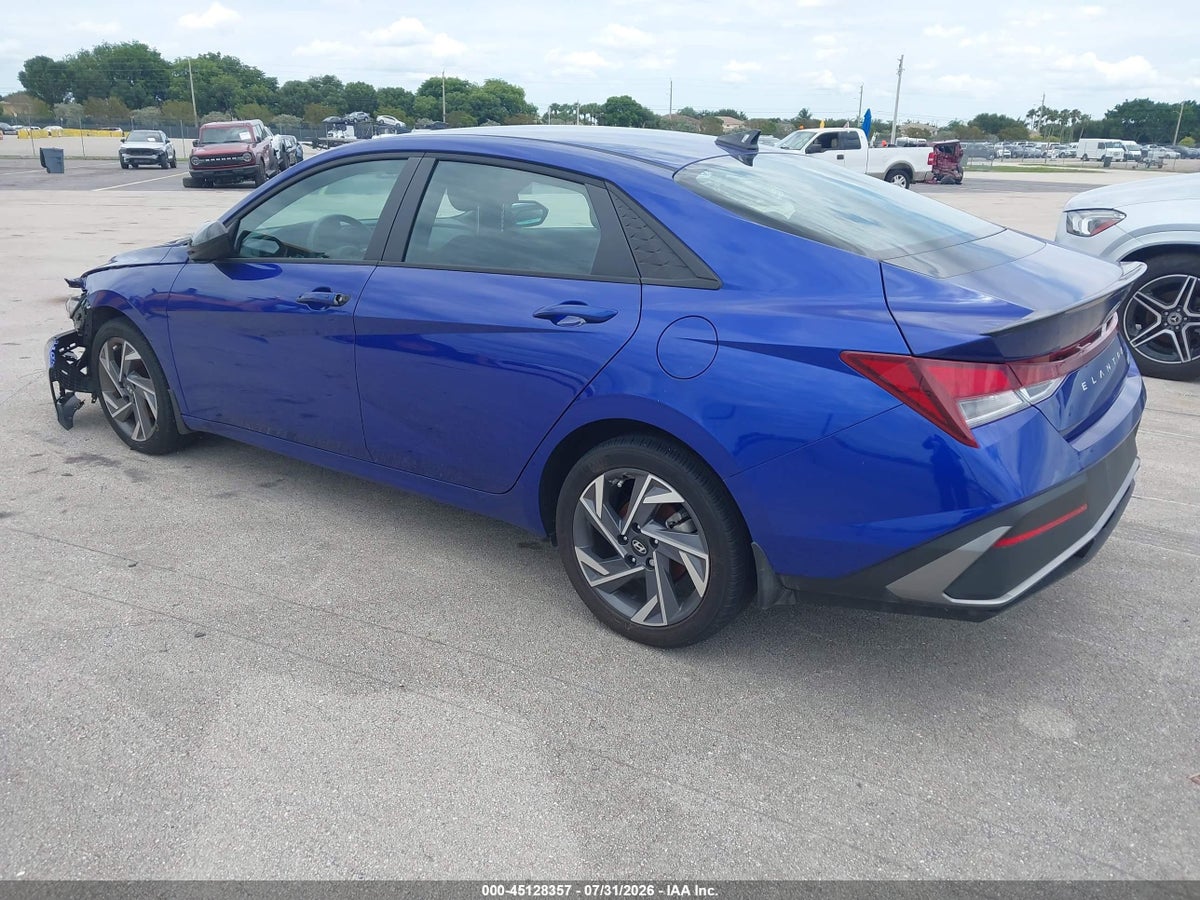 2025 HYUNDAI ELANTRA SEL SPORT — снимка 3