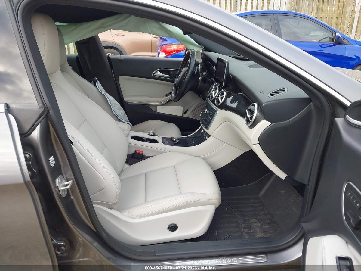 2015 MERCEDES-BENZ CLA 250 4MATIC — снимка 5
