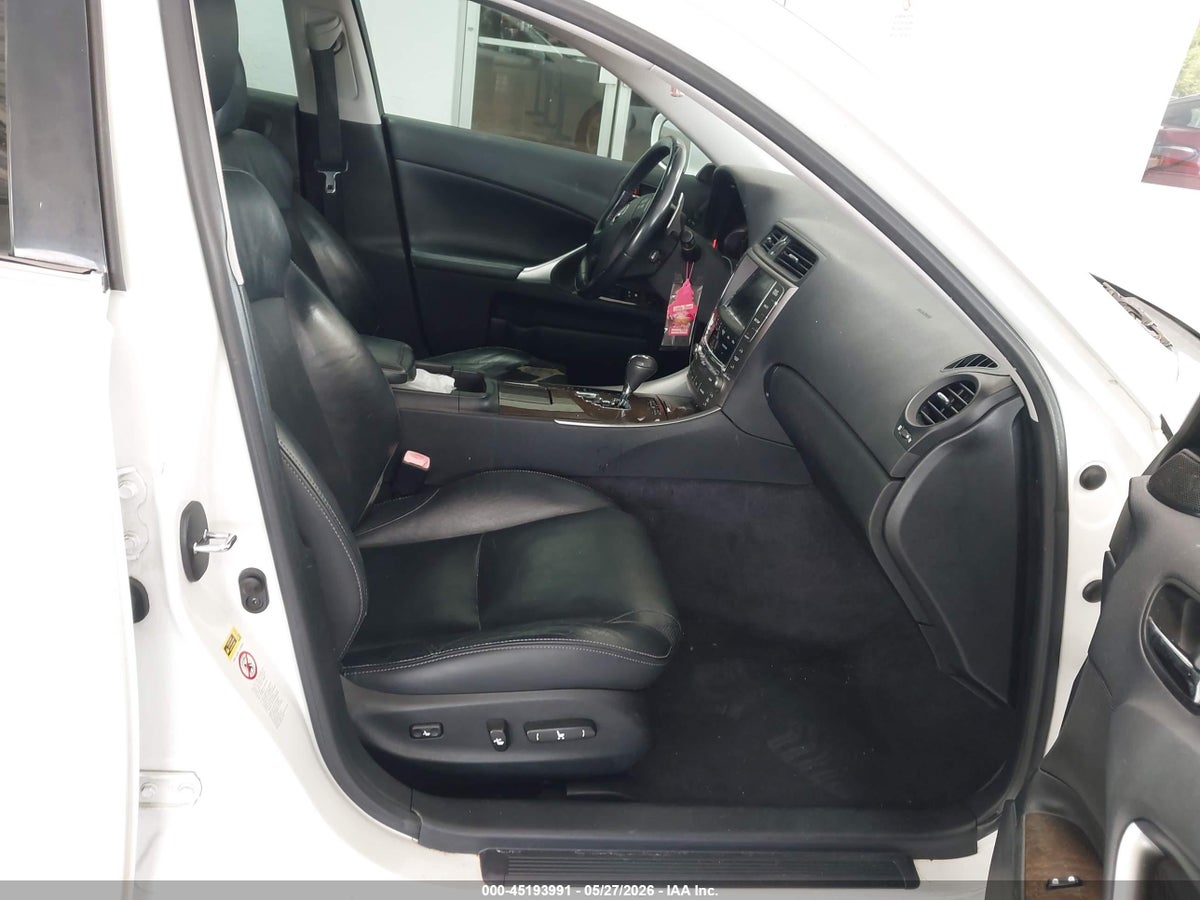 2010 LEXUS IS 250 — снимка 5