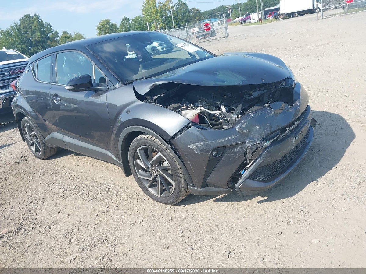 2022 TOYOTA C-HR LIMITED