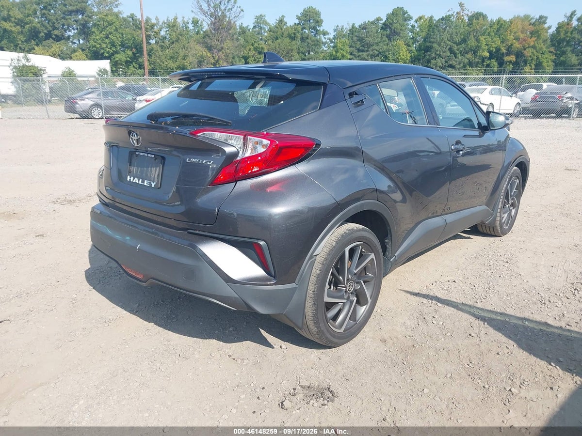 2022 TOYOTA C-HR LIMITED — photo 4