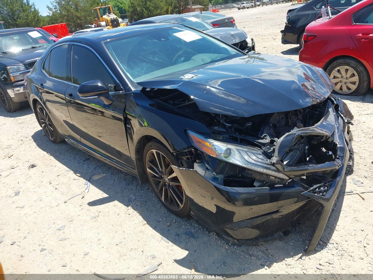 2019 TOYOTA CAMRY XSE