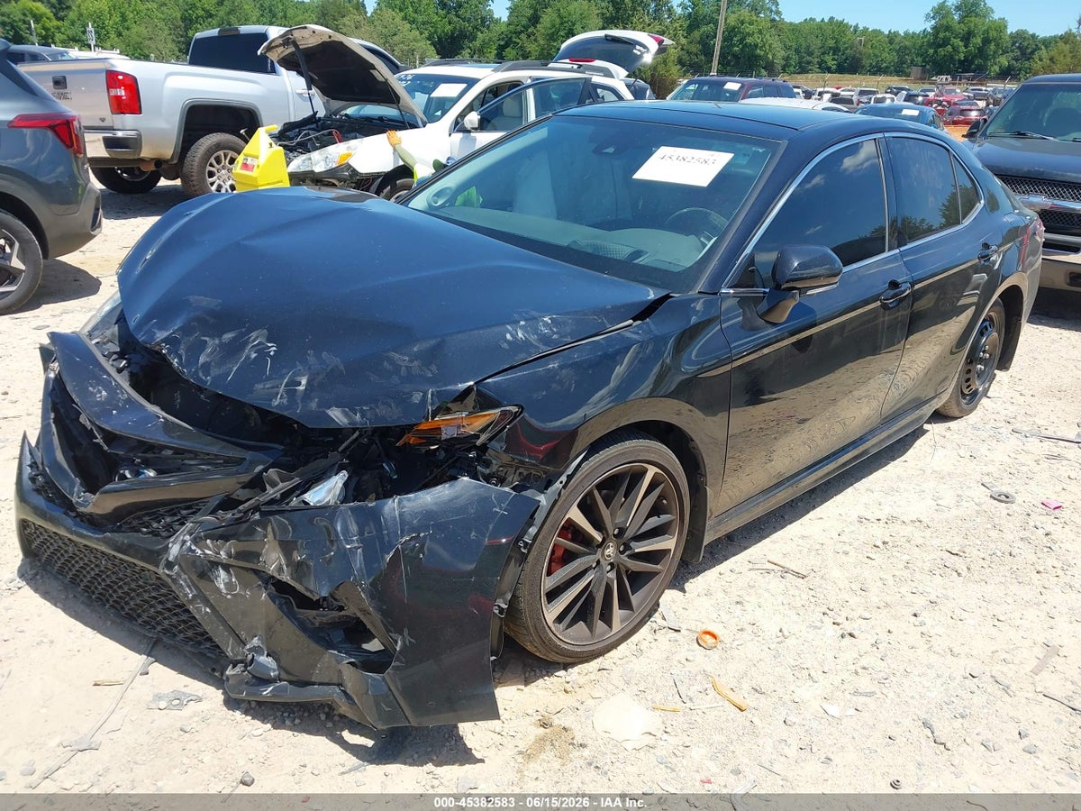 2019 TOYOTA CAMRY XSE — снимка 2
