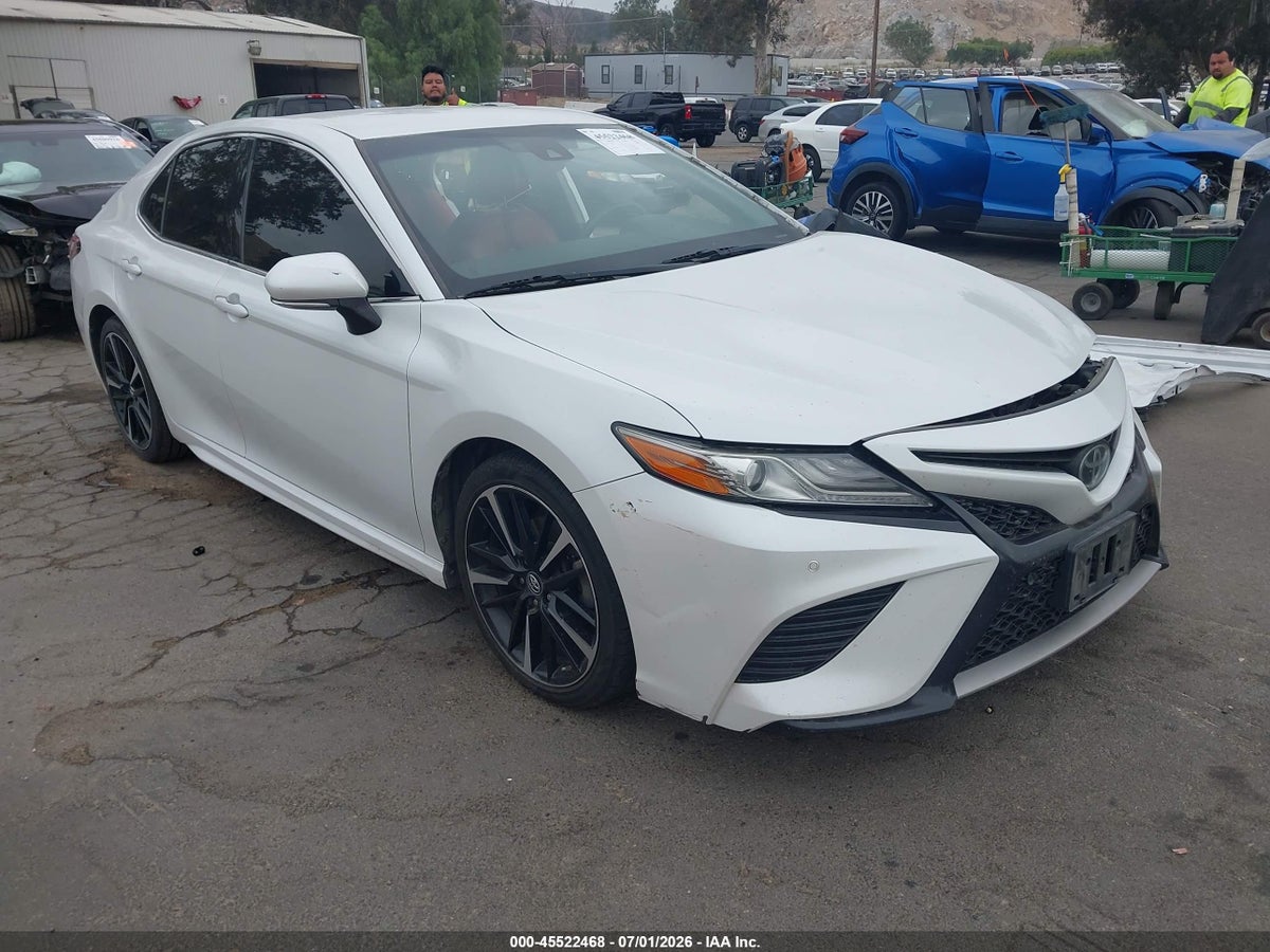 2018 TOYOTA CAMRY XSE