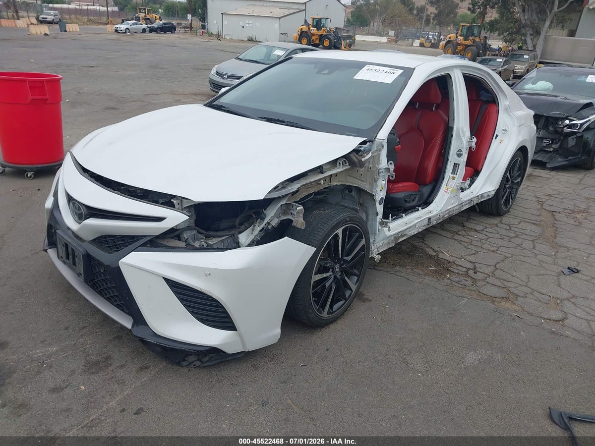 2018 TOYOTA CAMRY XSE — снимка 2