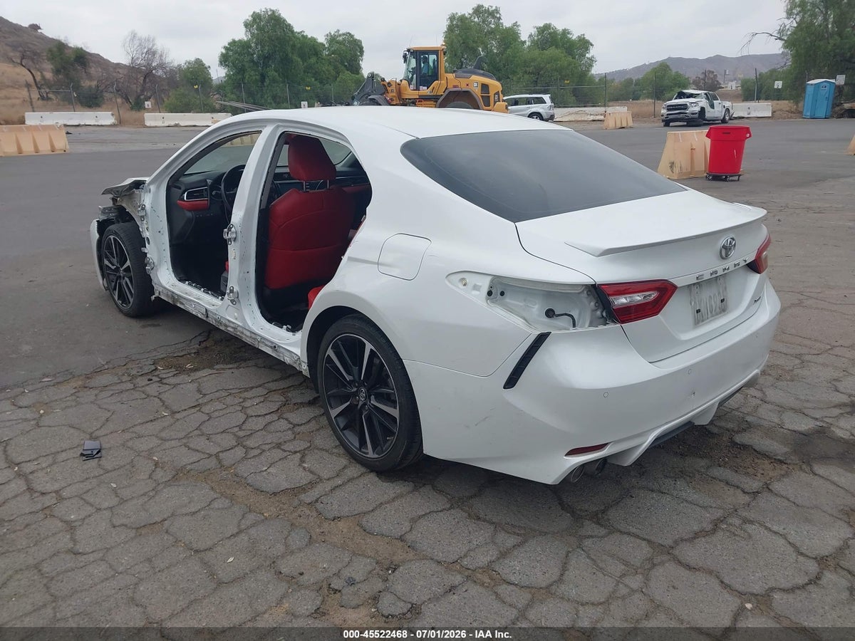 2018 TOYOTA CAMRY XSE — снимка 3