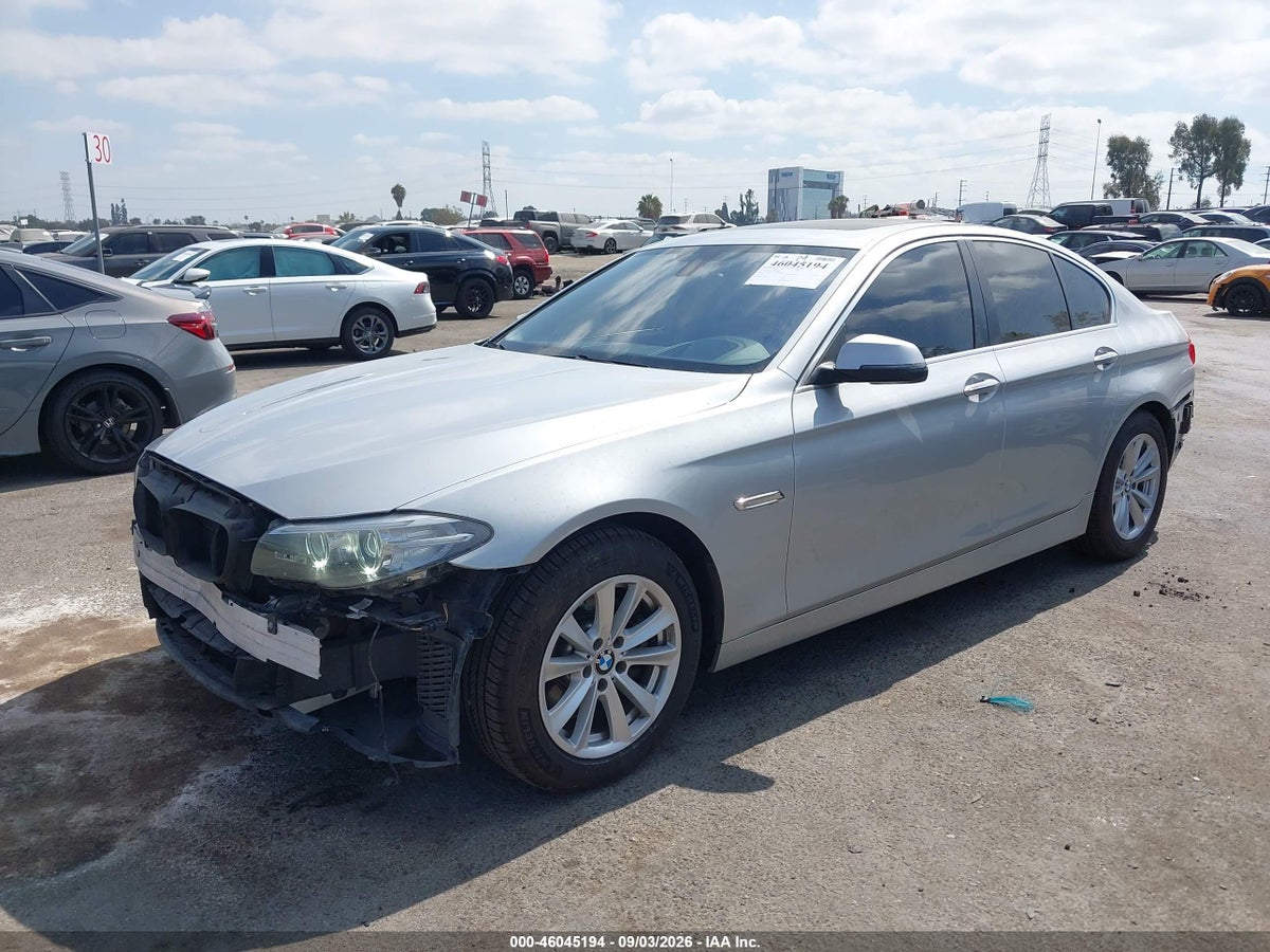 2016 BMW 528I — снимка 2
