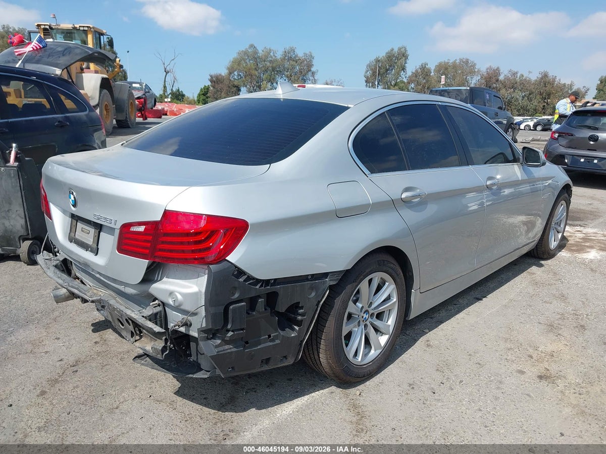 2016 BMW 528I — снимка 4