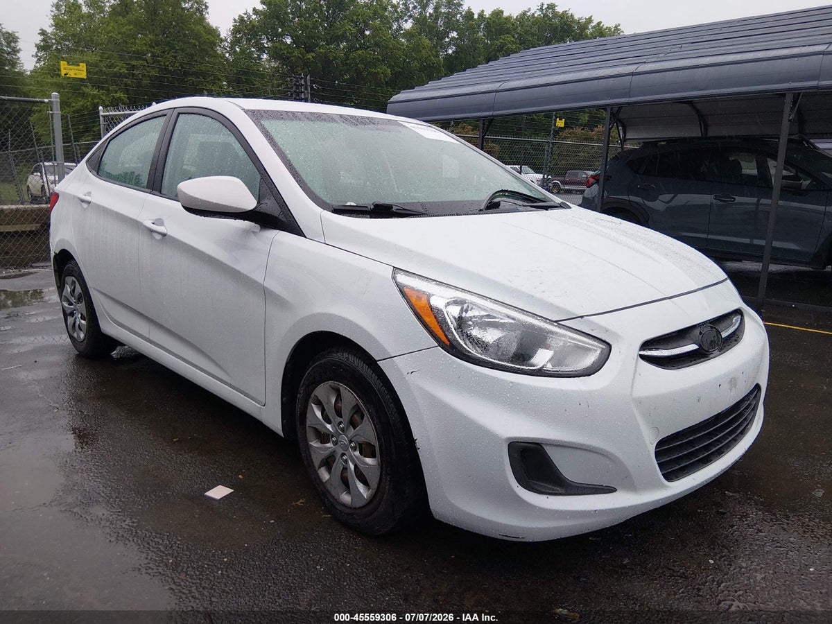 2017 HYUNDAI ACCENT SE
