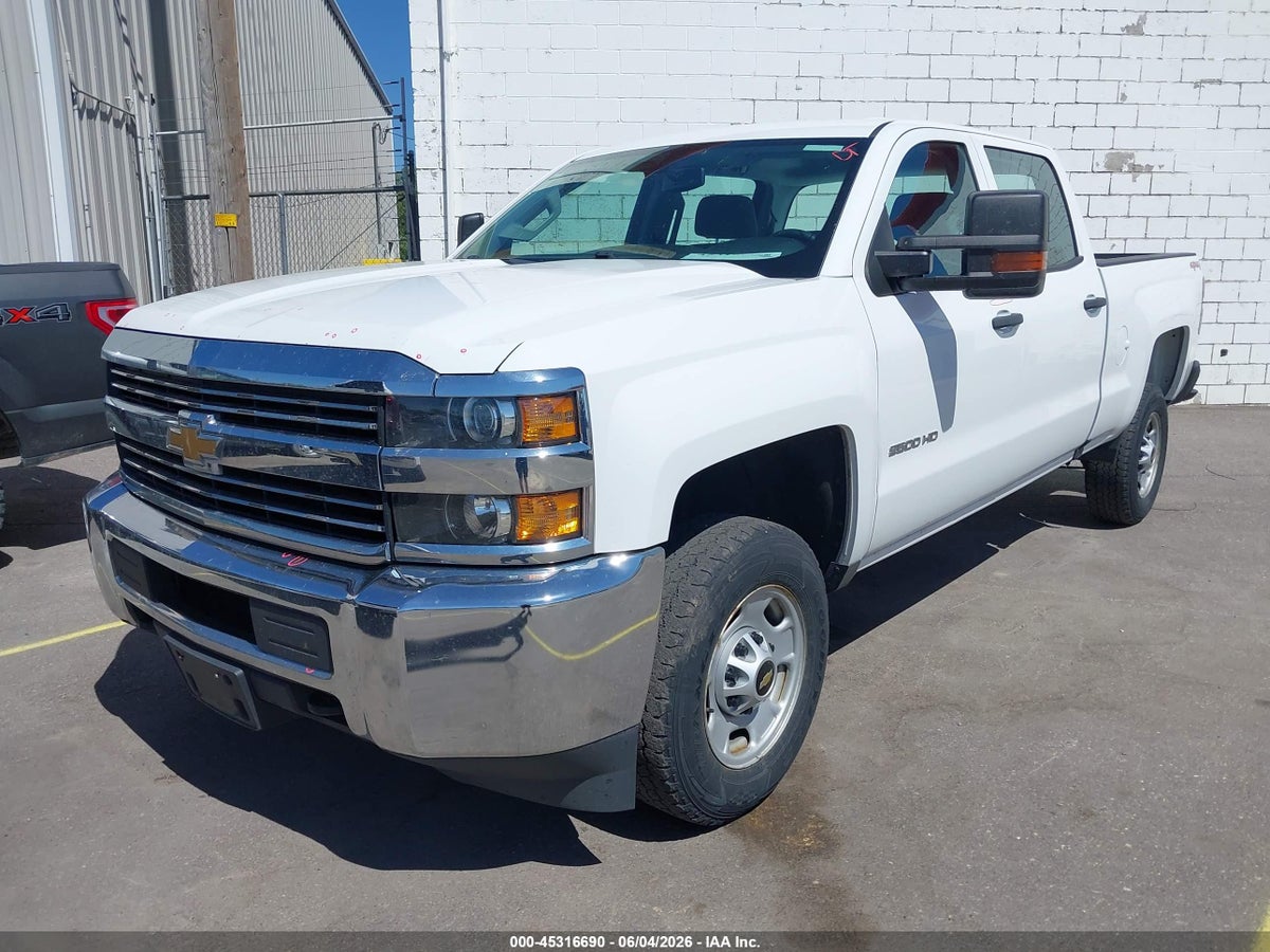 2017 CHEVROLET SILVERADO 2500HD WT — снимка 2