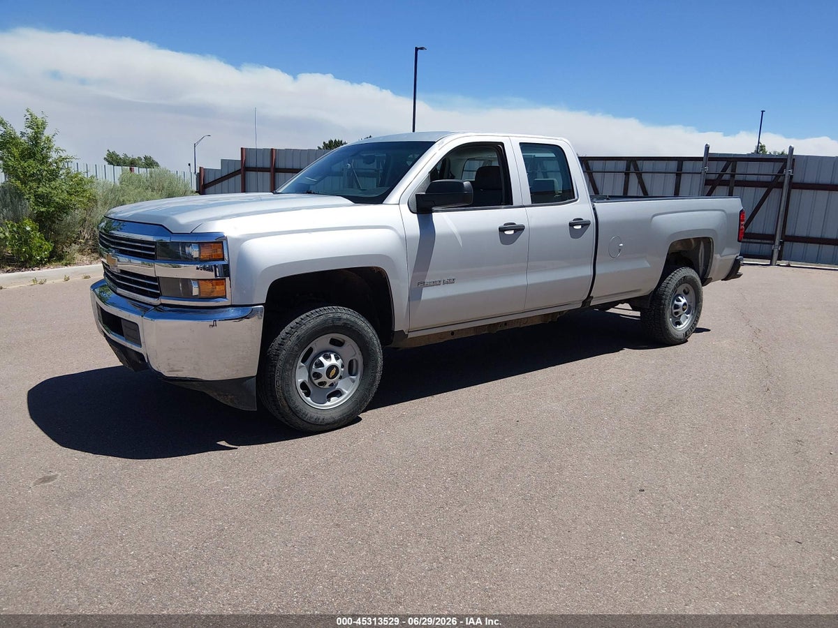 2017 CHEVROLET SILVERADO 2500HD WT — снимка 2