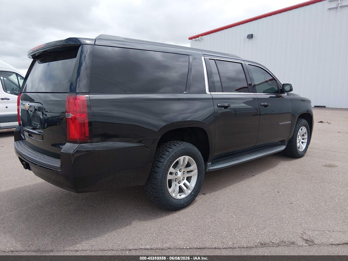 2017 CHEVROLET SUBURBAN LS — снимка 4