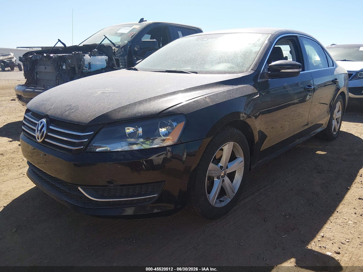 2014 VOLKSWAGEN PASSAT 1.8T SE — снимка 2
