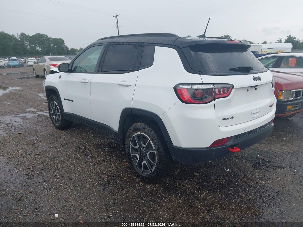 2026 JEEP COMPASS TRAILHAWK — снимка 3