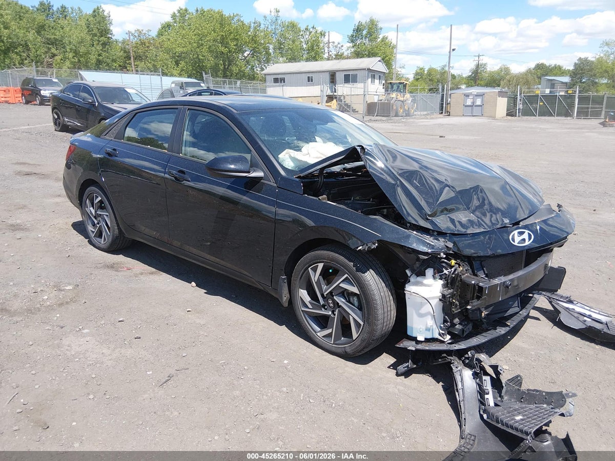 2025 HYUNDAI ELANTRA SEL SPORT
