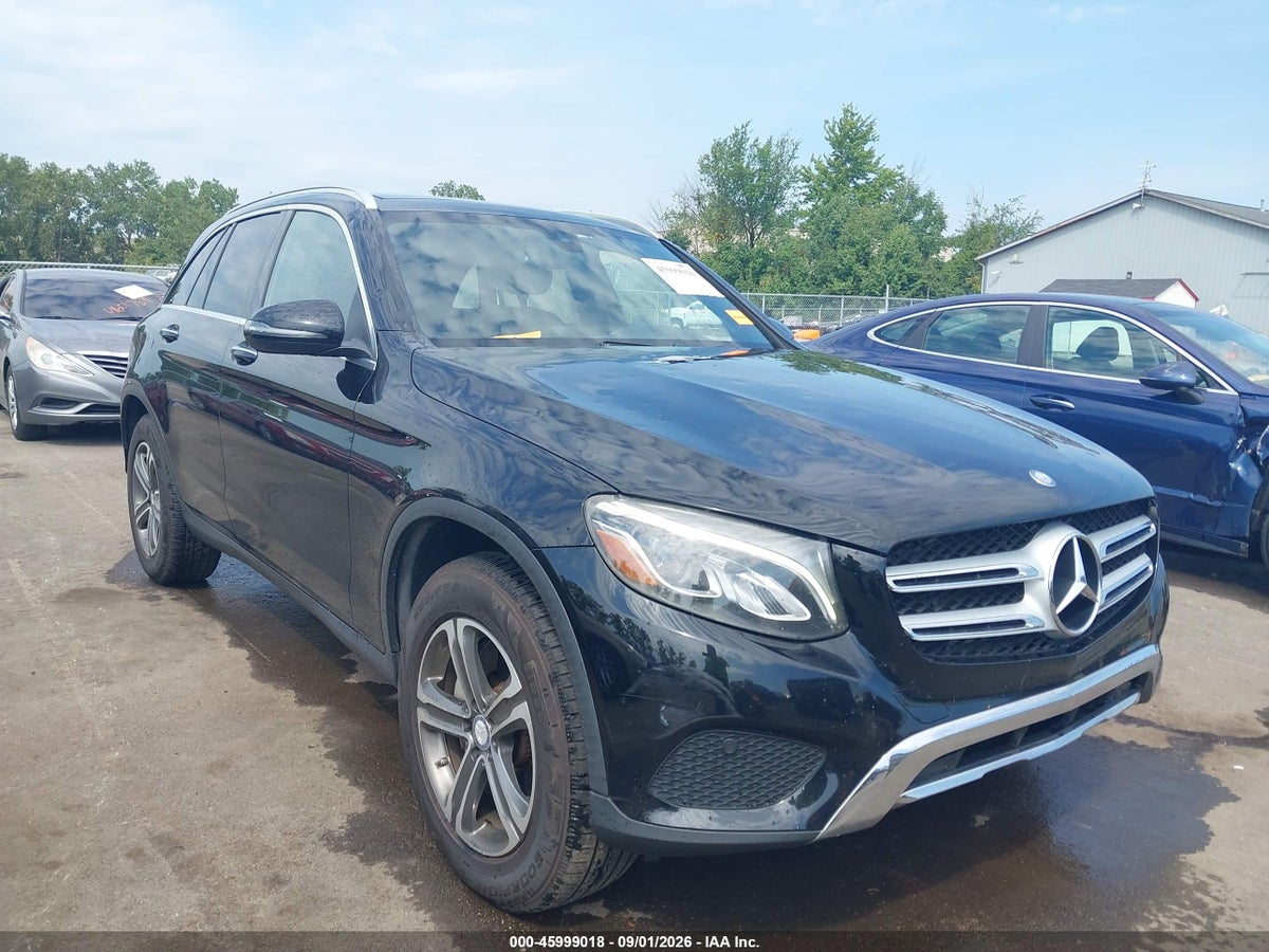 2017 MERCEDES-BENZ GLC 300 4MATIC