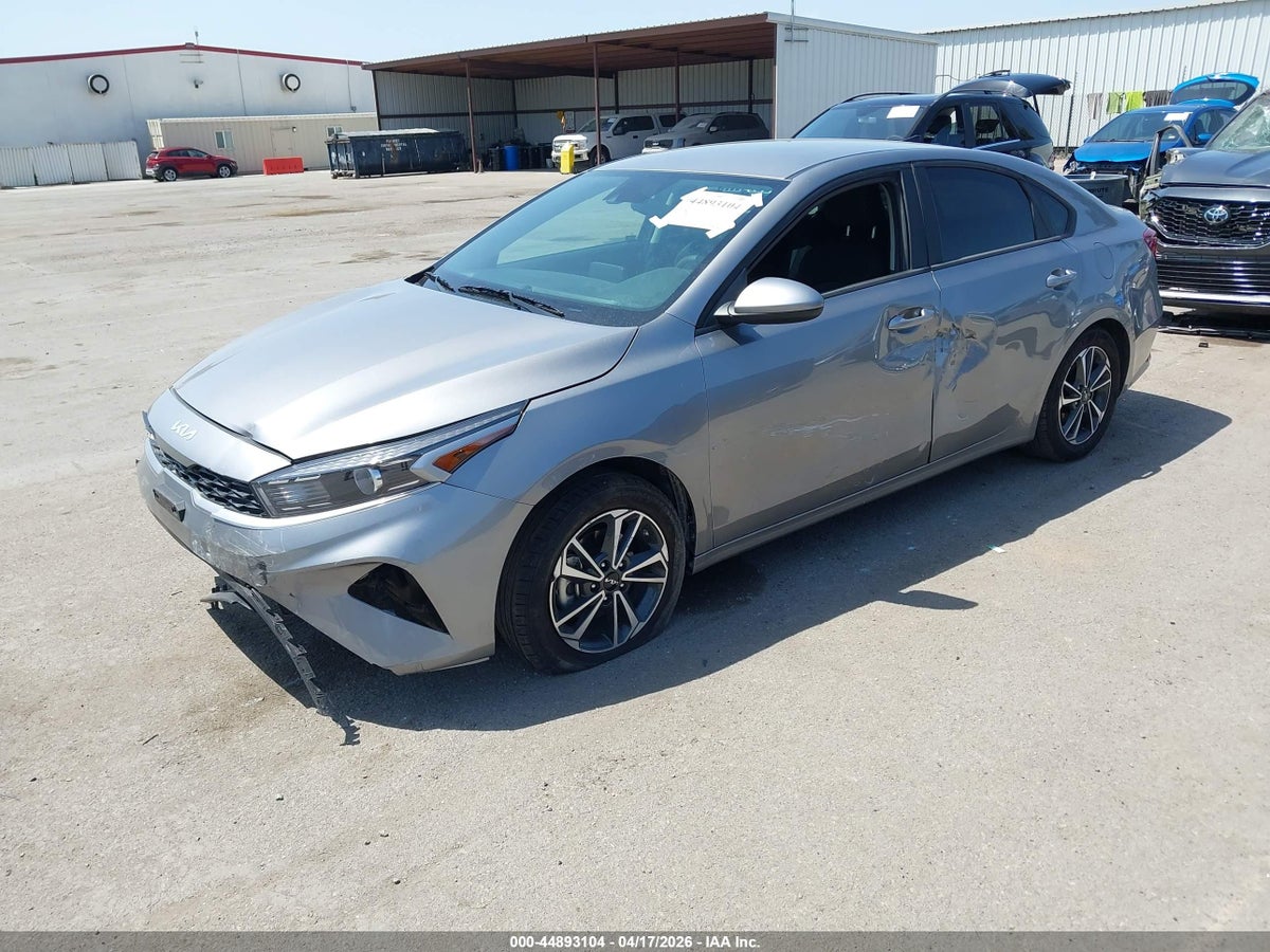 2024 KIA FORTE LXS — снимка 2